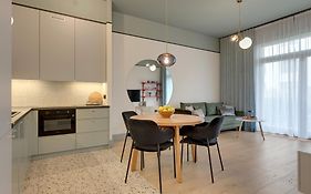 Kwadrat Hallera Suite With Free Parking By Downtown Apartments